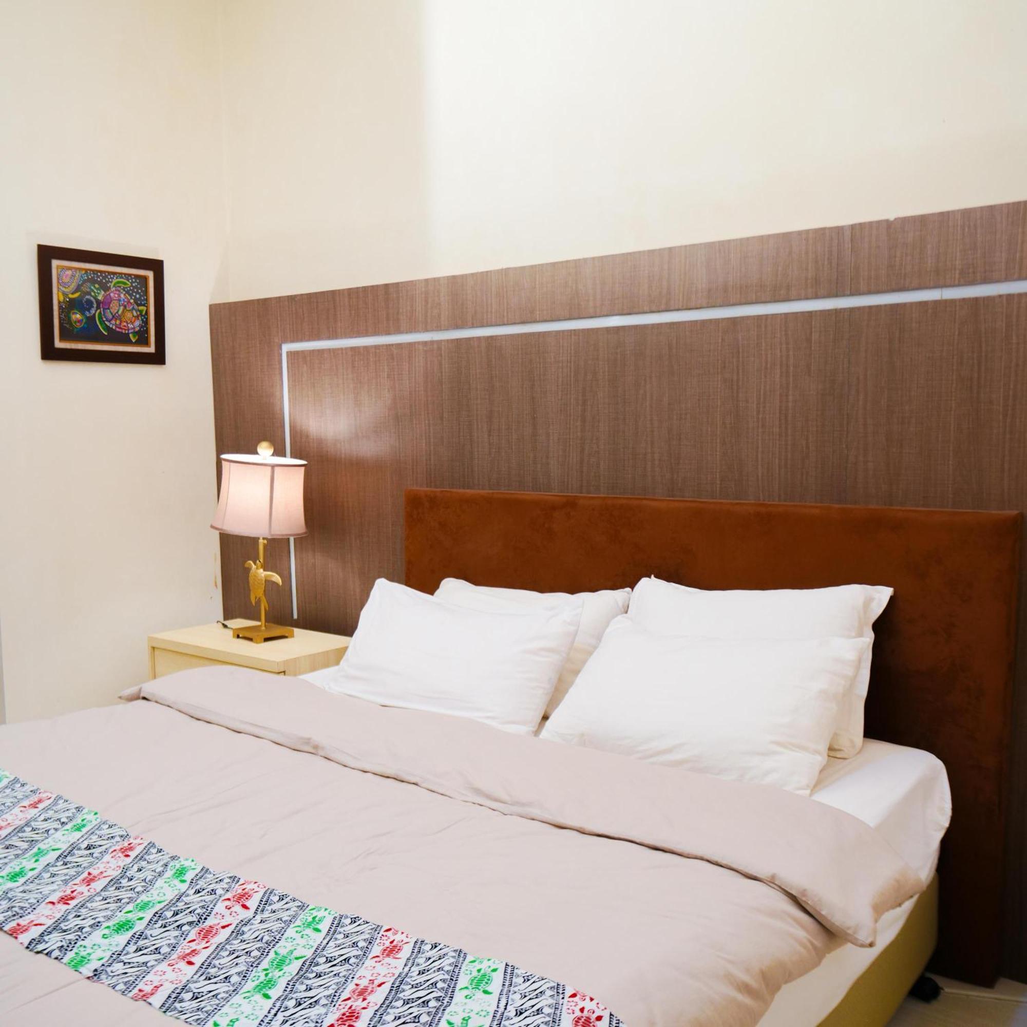 Omahkura 1 Appartement Jogjakarta Buitenkant foto