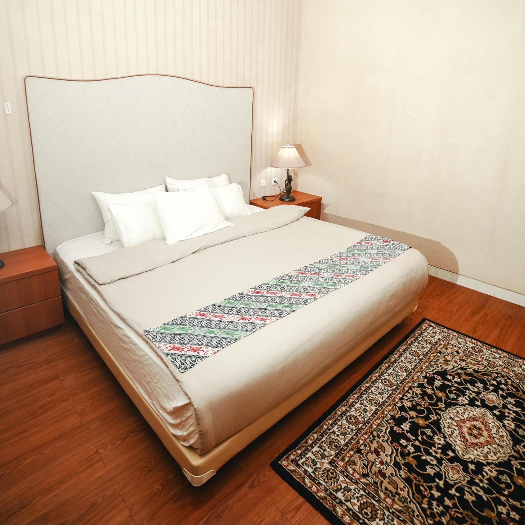Omahkura 1 Appartement Jogjakarta Buitenkant foto