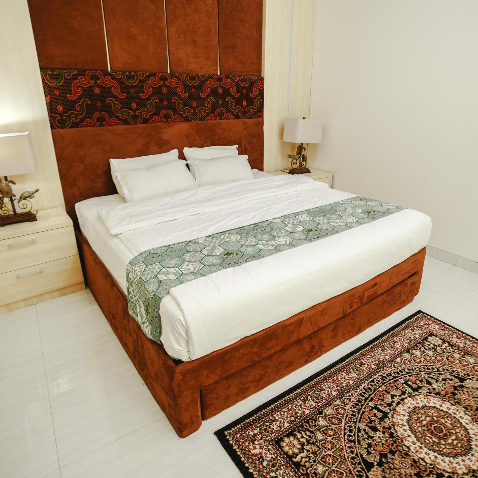 Omahkura 1 Appartement Jogjakarta Buitenkant foto